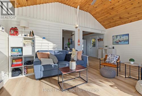 165 Viceroy Road, North Bay (Birchaven), ON 