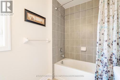 3 Hutton Crescent, Essa, ON 