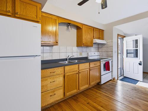 17 East Pleasant Street, Amherst, NS 