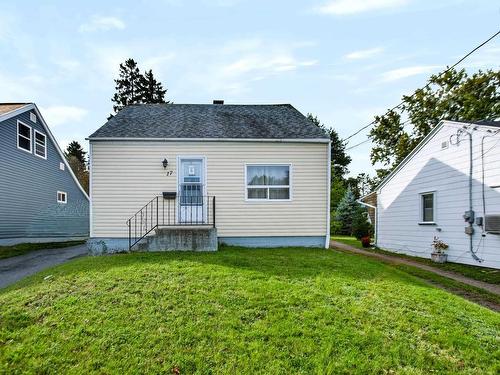 17 East Pleasant Street, Amherst, NS 