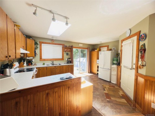 667 Weathers Way, Mudge Island, BC 