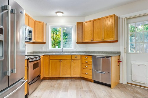821 Park Ave, Nanaimo, BC 