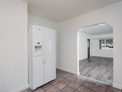 3092 Albany St, Victoria, BC 