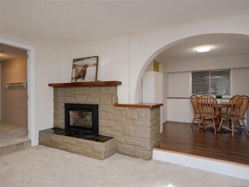 6647 Trudeau Terr, Central Saanich, BC 