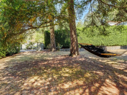 6647 Trudeau Terr, Central Saanich, BC 