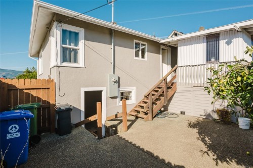 4374 Maitland St, Port Alberni, BC 