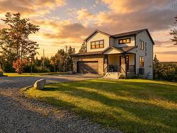 90 Hargrove Lane Whites Lake, NS B3T 0H8