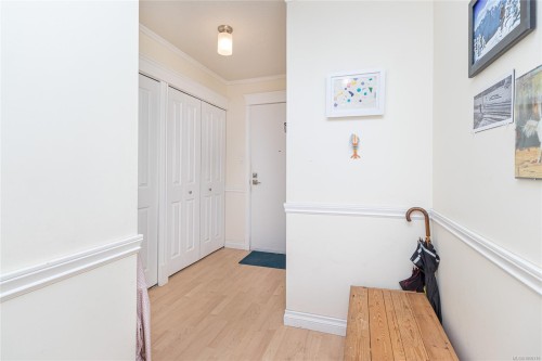 #101-1050 Park Blvd, Victoria, BC 