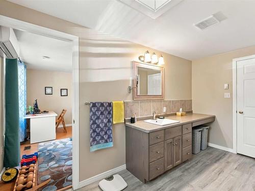 989 Lighthouse Road, Bay View, NS 