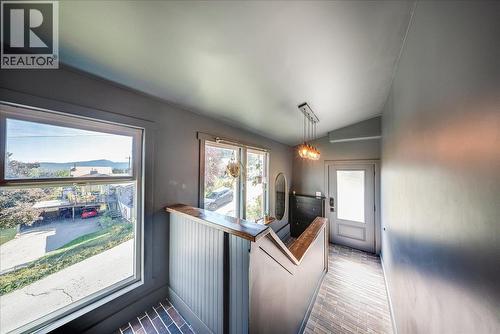 1398 Victoria Avenue, Rossland, BC 