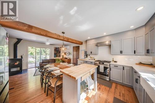 1398 Victoria Avenue, Rossland, BC 