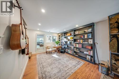 1398 Victoria Avenue, Rossland, BC 