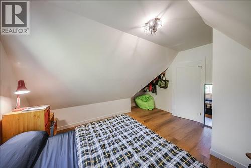1398 Victoria Avenue, Rossland, BC 