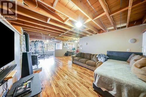 1398 Victoria Avenue, Rossland, BC 