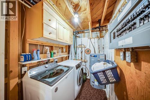 1398 Victoria Avenue, Rossland, BC 