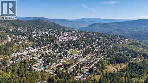 1398 Victoria Avenue, Rossland, BC 
