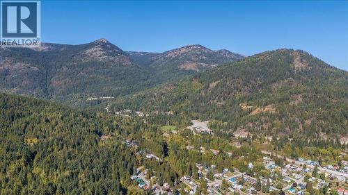 1398 Victoria Avenue, Rossland, BC 