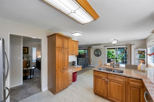 170 Wavell Rd, Lake Cowichan, BC 