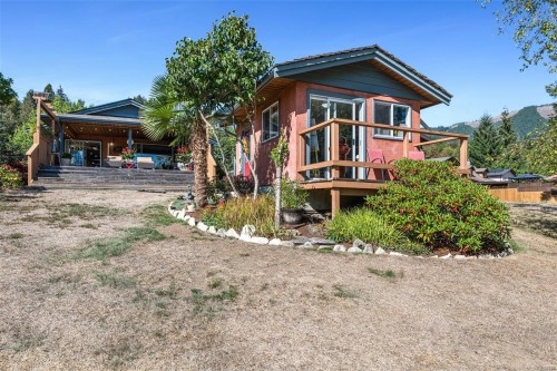 170 Wavell Rd, Lake Cowichan, BC 