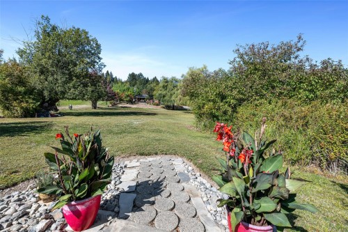 170 Wavell Rd, Lake Cowichan, BC 