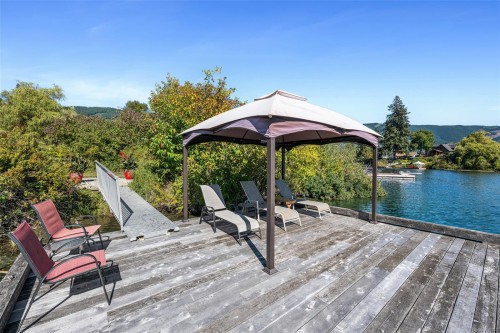170 Wavell Rd, Lake Cowichan, BC 