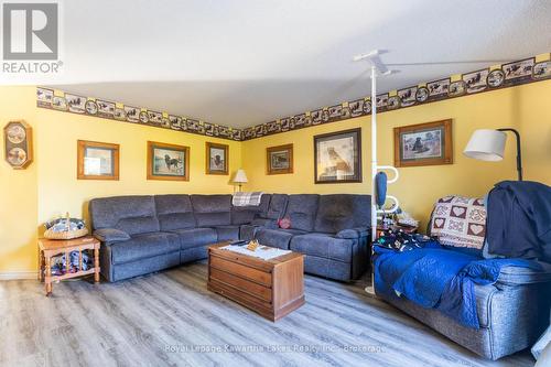 27 Elm Tree Road, Kawartha Lakes (Little Britain), ON 