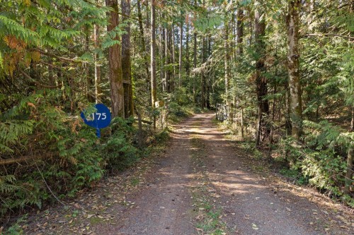 3175 Plumtree Rd, Cobble Hill, BC 