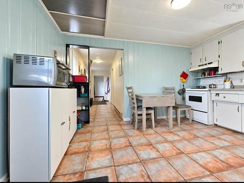 469 311 Highway, North River, NS 