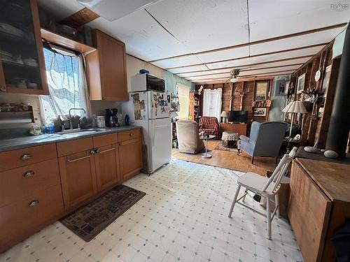 18046 Highway 7, Popes Harbour, NS 