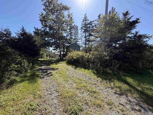 18046 Highway 7, Popes Harbour, NS 