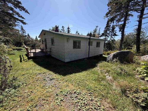 18046 Highway 7, Popes Harbour, NS 