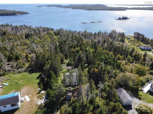 18046 Highway 7, Popes Harbour, NS 