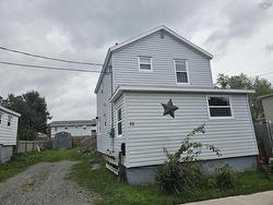 10 Manning Street North Sydney, NS B2A 1Z5