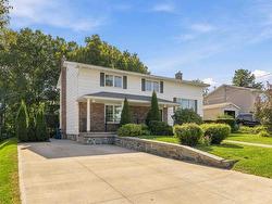 8 Banks Court  Dartmouth, NS B2X 2Y6