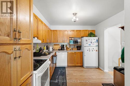 5953 Pineglade Crescent, Ottawa, ON 