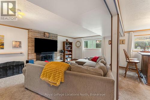 Bonus Family Room - 142 Campbell Street, Collingwood, ON 