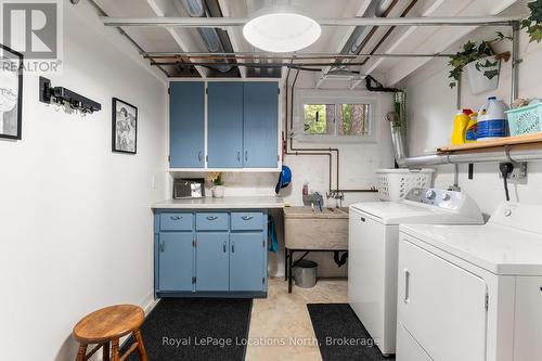 Lower Level Laundry - 142 Campbell Street, Collingwood, ON 