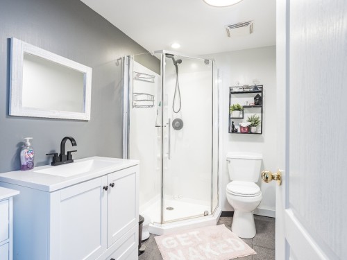 Salle de bains - 79 Rue Huneault, Pincourt, QC 