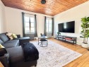 Salon - 760  - 764 Av. Royale, Québec (Beauport), QC 