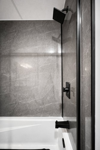 Salle de bains - 760  - 764 Av. Royale, Québec (Beauport), QC 