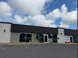 697  - 709 Rue St-Jacques  Saint-Jean-Sur-Richelieu, QC J3B 2N5