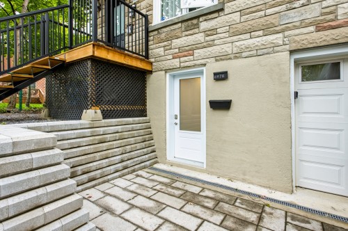 6978 Av. de Chester , Montréal (Côte-des-Neiges/Notre-Dame-de-Grâce), QC H4V 1K8 2