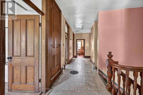74 Rockfield Road, Leeds And The Thousand Islands, ON 