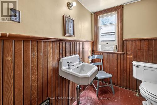 74 Rockfield Road, Leeds And The Thousand Islands, ON 