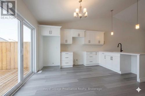 121 Farrington Crescent, Prince Edward County (Picton Ward), ON 