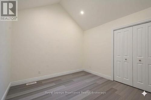 121 Farrington Crescent, Prince Edward County (Picton Ward), ON 