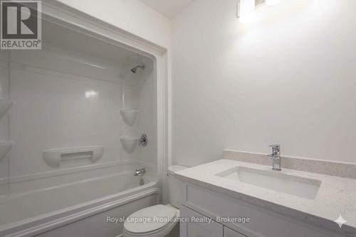 121 Farrington Crescent, Prince Edward County (Picton Ward), ON 