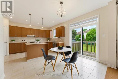 127 Hickstead Way, Ottawa, ON 