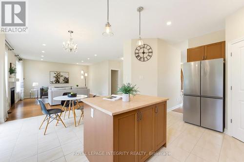 127 Hickstead Way, Ottawa, ON 
