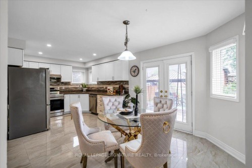 3 Griffen Place, Whitby, ON 